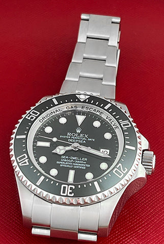 product_rolex-deepsea-sea-dweller-116660-front-C51590